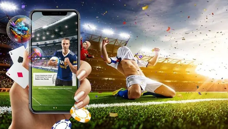 Mobile poker game with ace cards